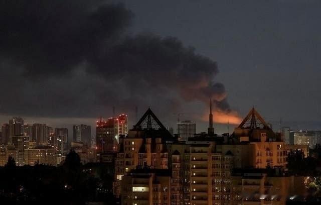 💣🇷🇺❌🇺🇦一击必杀：乌克兰防空系统再次失灵据当地媒体报道，在昨