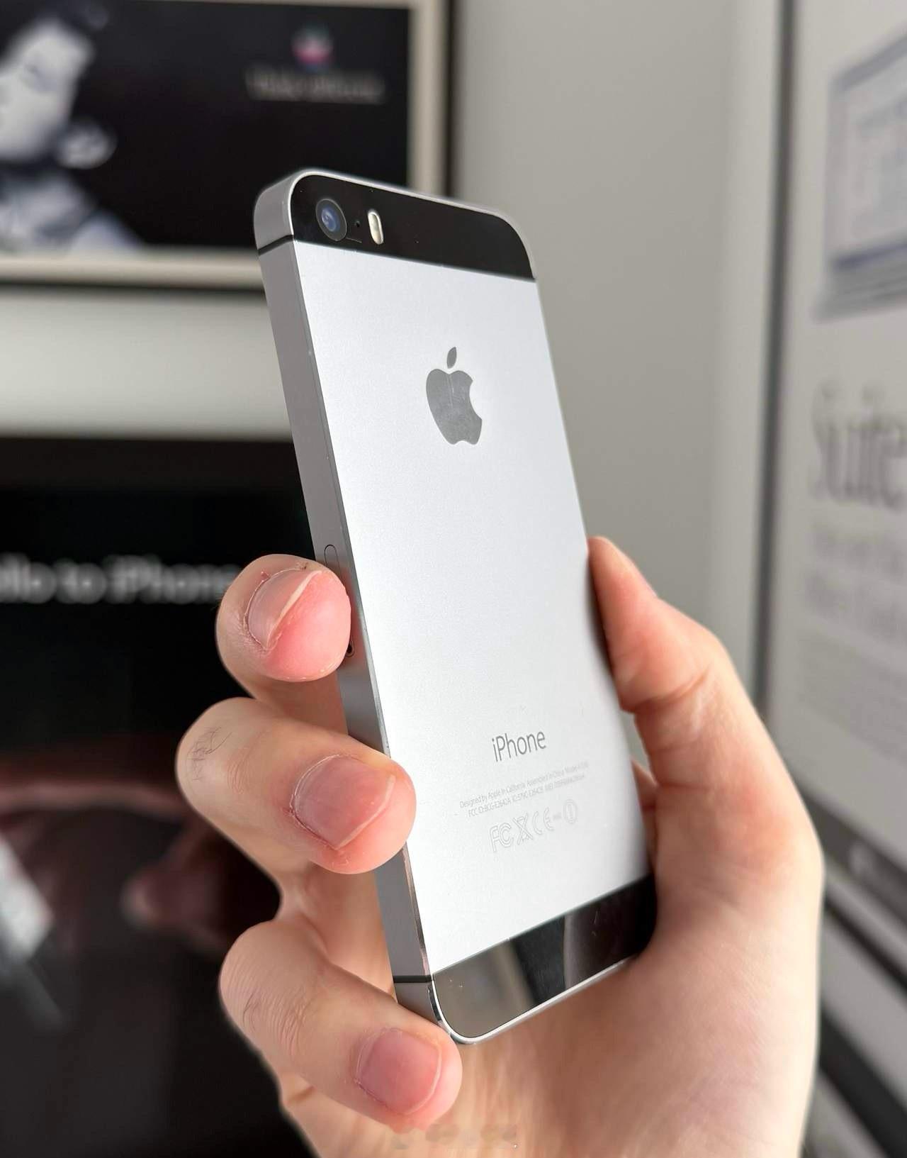 也就苹果敢这么干1月27日，苹果发布iOS26.2.1与此同时也发布了iO