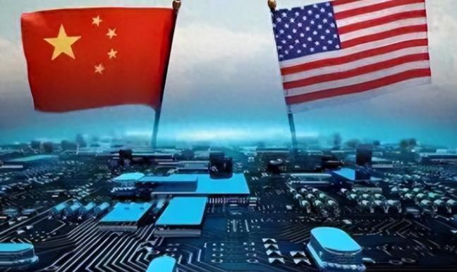 一位美籍华人表示中国人不要太自大，美国之所以去工业化，是因为钢铁，机电，军工，这