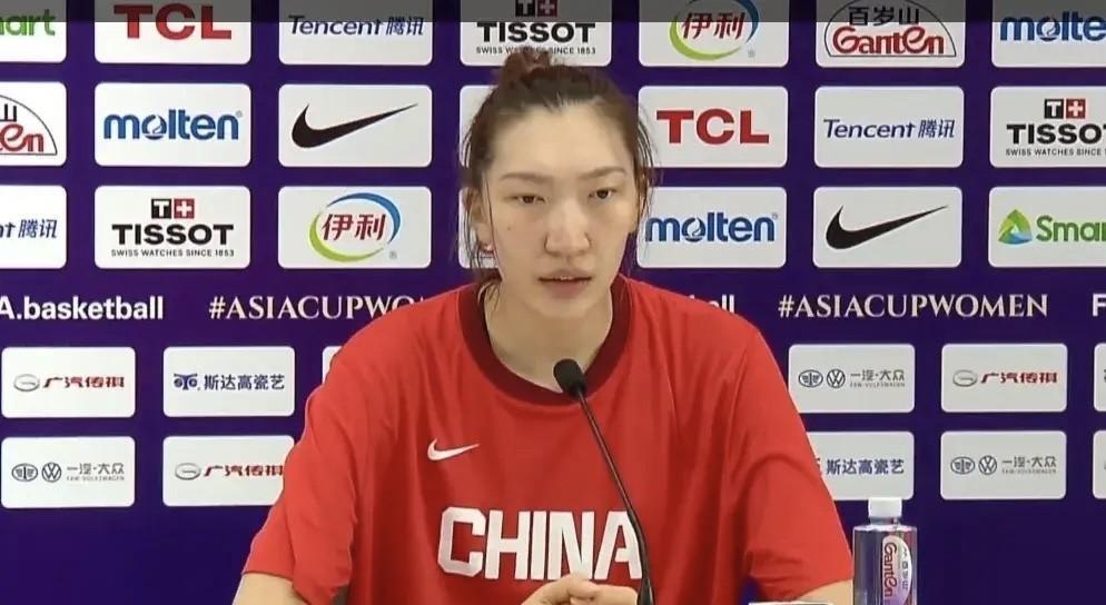 中国女篮81-90不敌日本，本场比赛女篮4人表现最差。1、李缘（后卫）数据：