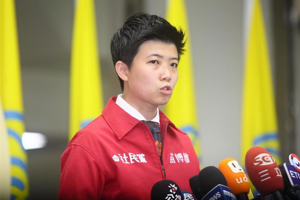 苗博雅打蒋万安扯侯友宜小孩蓝营怒轰：毫无人性对于蒋万安的儿子蒋得立录取台北市