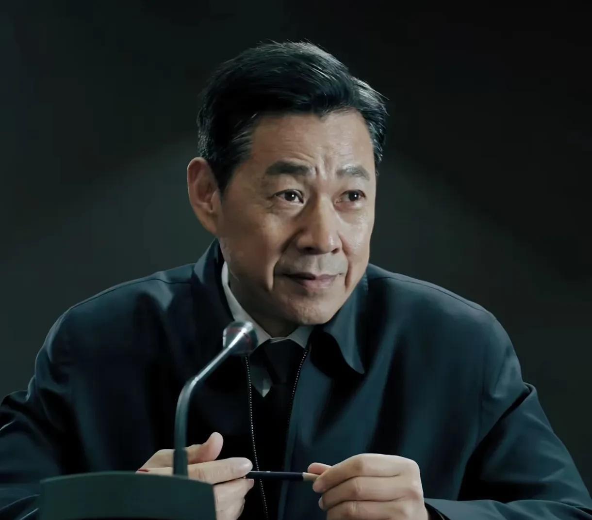 按照沙瑞金的政治智慧，如果刘省长再年轻五到十岁，就能和高育良一起教他做人了。沙