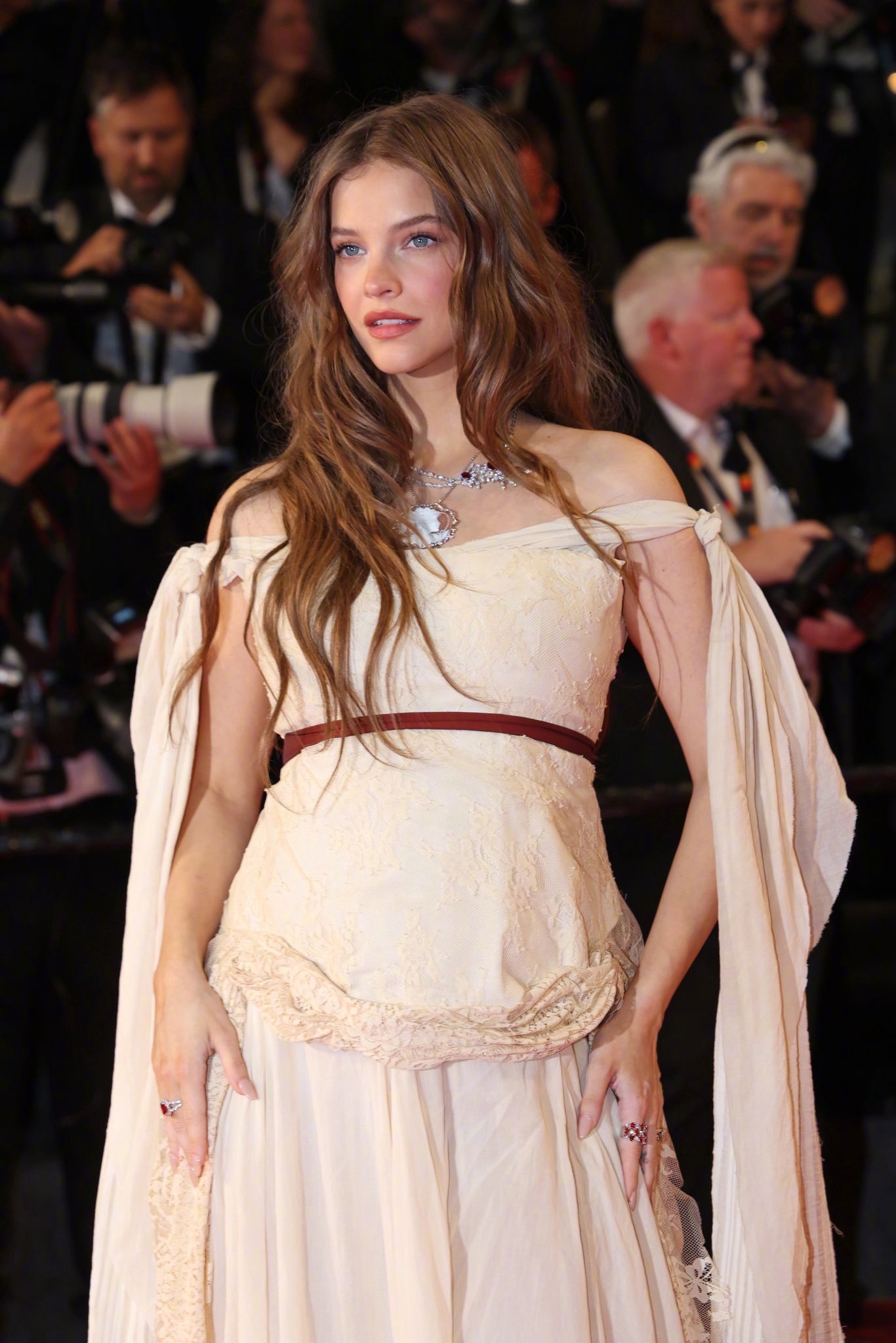 这次是真妈咪了…😍BarbaraPalvin×CANNES2026.准