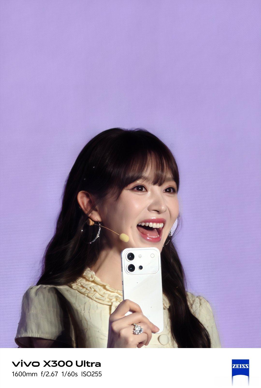 vivoS60简单总结一下：工艺、续航、影像三方面有很大的优势。星芒光刻+浮光