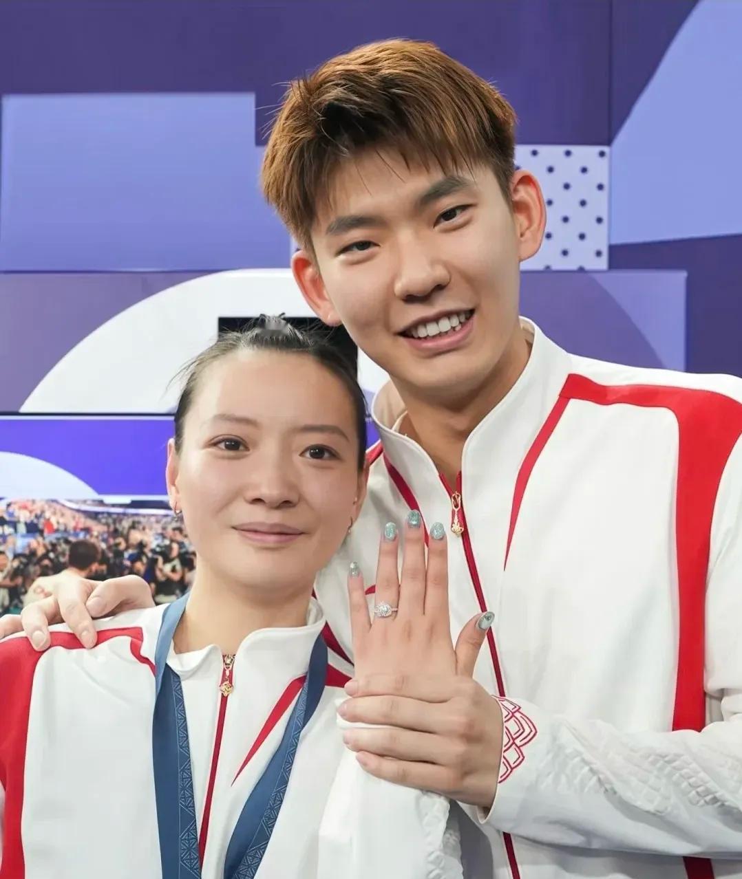 刘雨辰家境这么好，我一直认为他配不上黄雅琼来着。说实话刘雨辰的成绩真的很好了