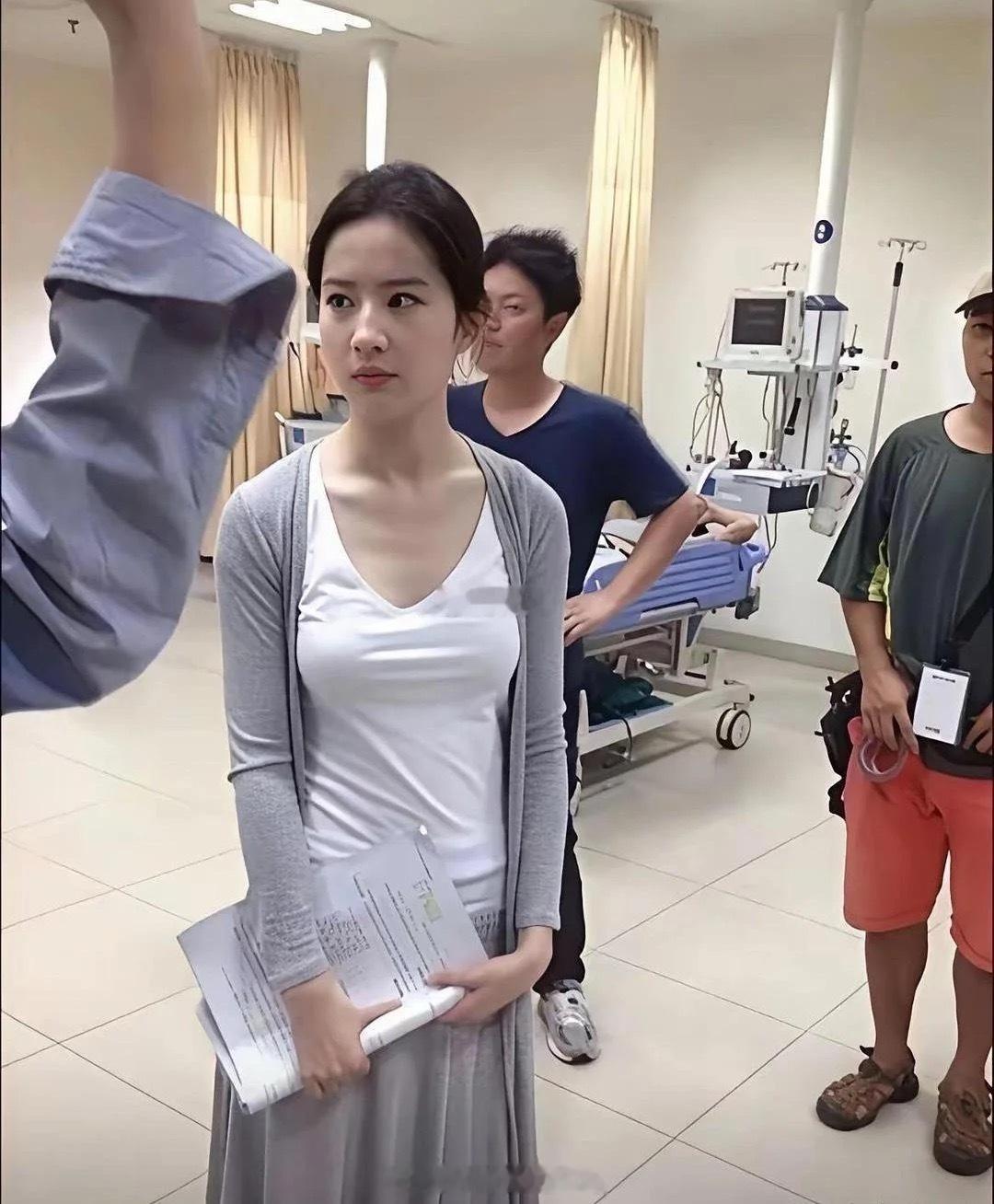 内娱果然要看生图