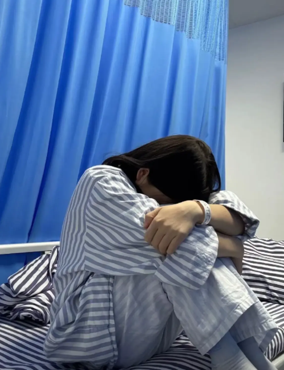 17岁女孩离世：“物质喂不饱的灵魂，到底缺啥？” 天塌了！表舅家17岁女儿，