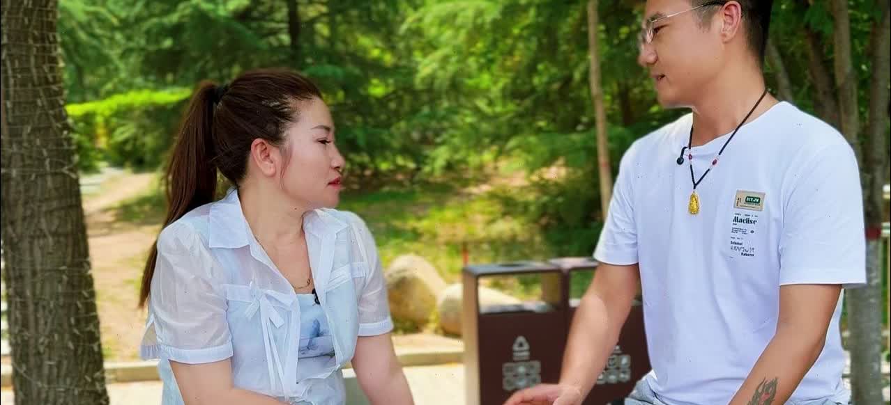 这相亲条件可真雷人，今天看到一个新闻很搞笑，说一个魔都工作的精英，年收入百万，相