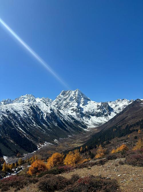 夏日旅游，云南德钦旅游美景攻略！