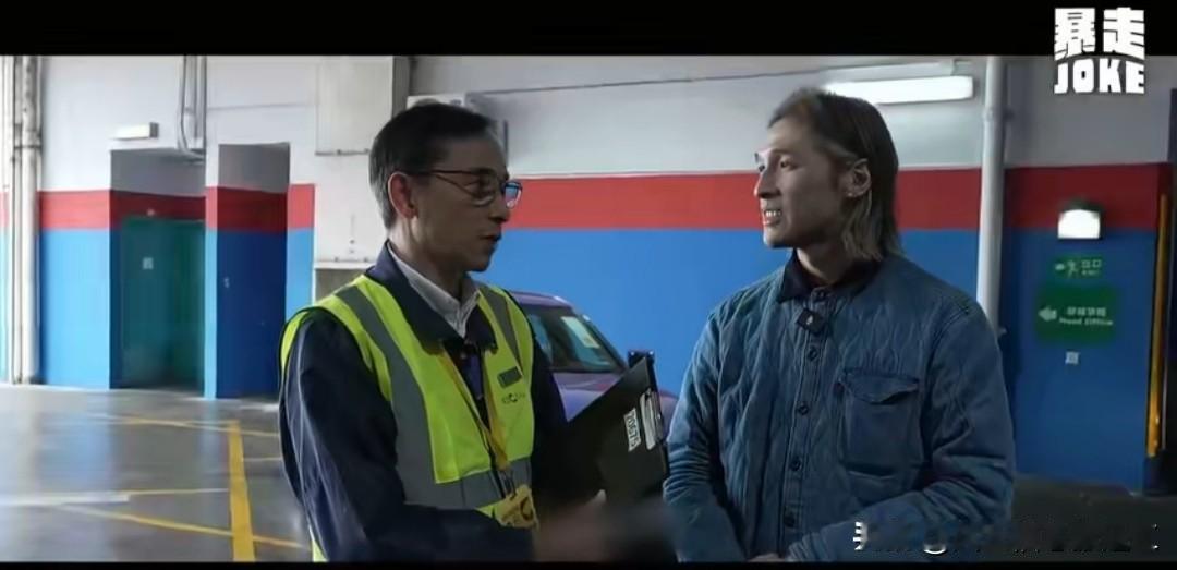 香港歌手收入减少开巴士现年41岁的黄又南是前男团Shine的成员之一，后各自