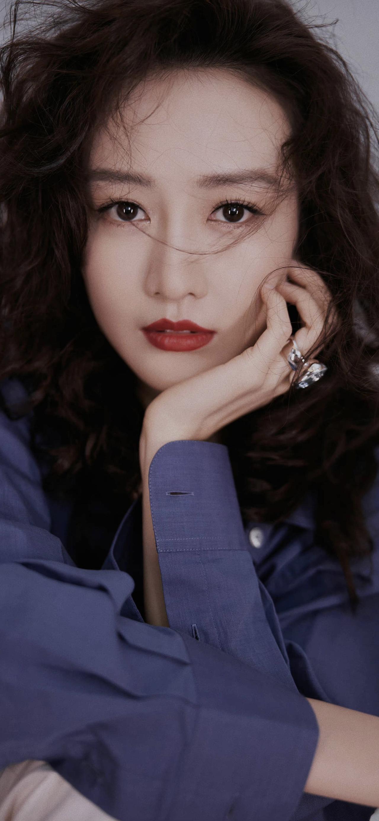 美女壁纸-第6158期-王鸥