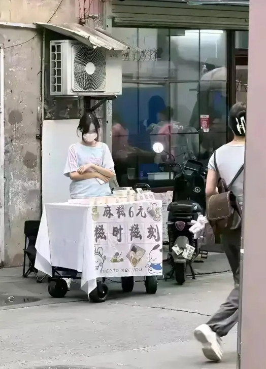摆摊半天，一个也没卖出去