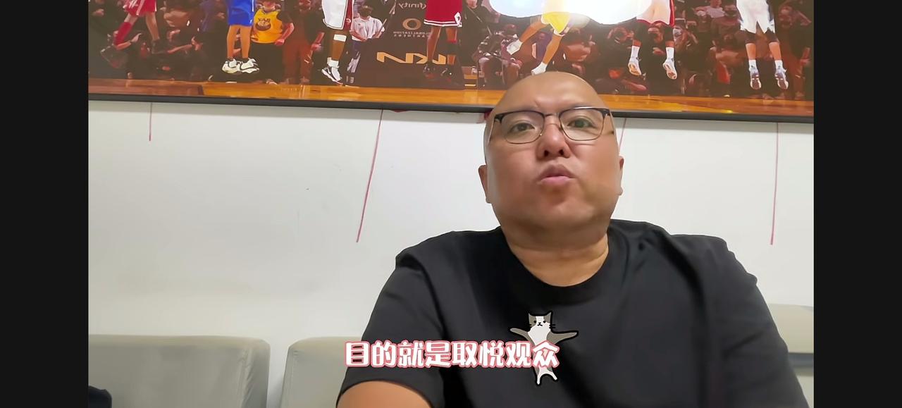 赵魁然、杜健拿了“一切归哏”相声大赛三等奖，窦总借这个结果解释了一个现象：为什么
