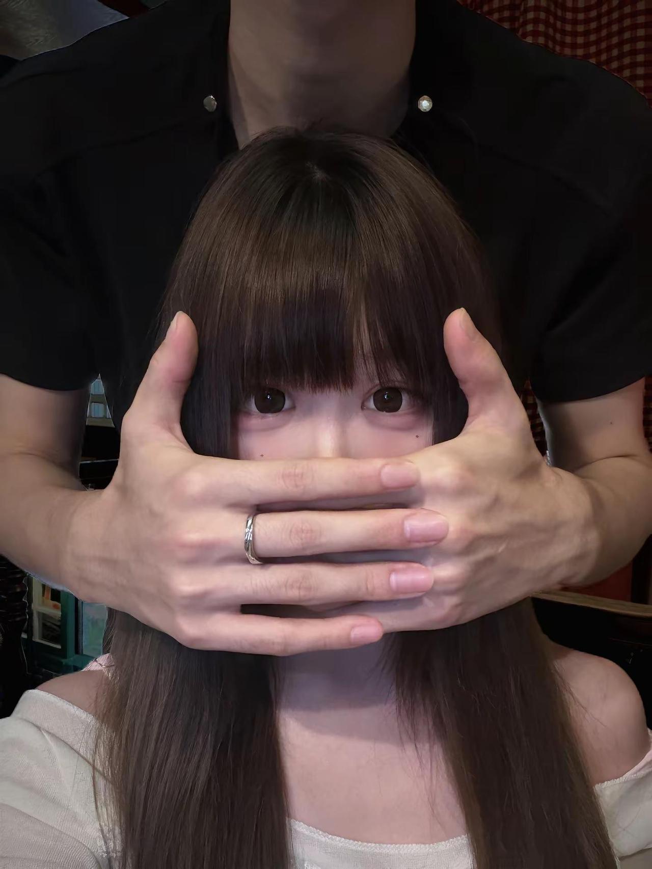 whoarewe？情侣权威合照正确秀美甲姿势性张力