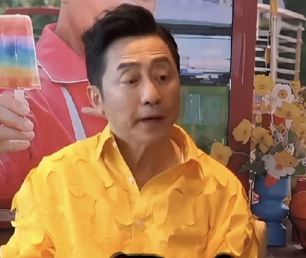 庾澄庆，太敢说了！10月16日，庾澄庆被问会不会和前妻伊能静、儿子恩利同框，