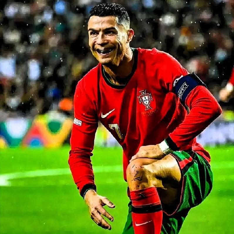 现状与关键时间线-2月2日联赛：C罗未进战利雅得体育的大名单，球队1-0