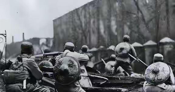 南京沦陷前夜，两万粤军不逃江边反冲日军包围圈，用一句粤语脏话当口令杀出重围。