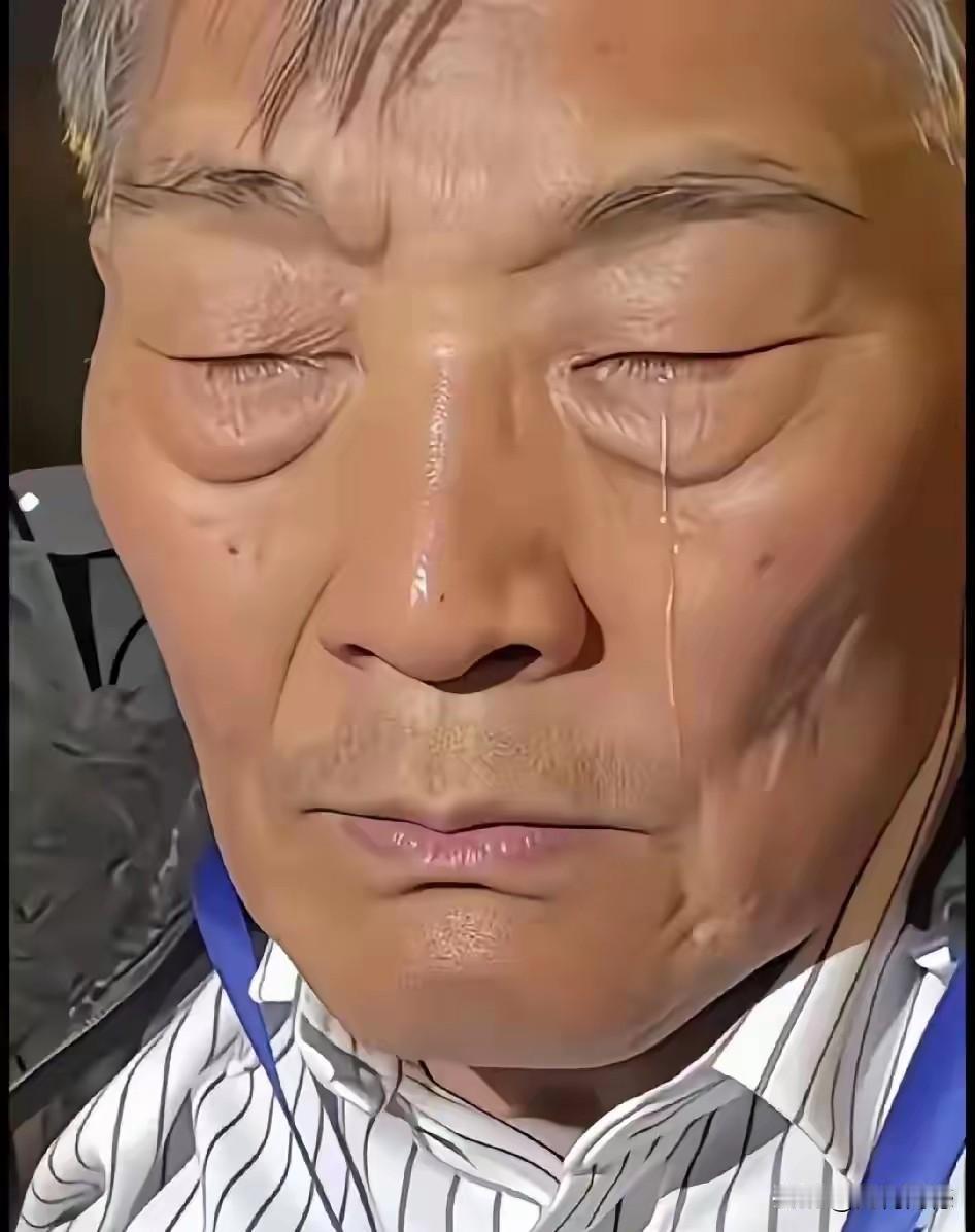 什么叫鳄鱼的眼泪？白所成这个大恶人、这个老魔头所流下的眼泪，就是鳄鱼的眼泪！这老
