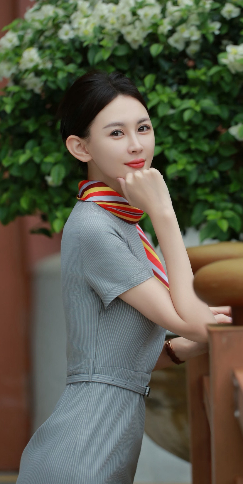 空姐的制服照，就是美。​​​