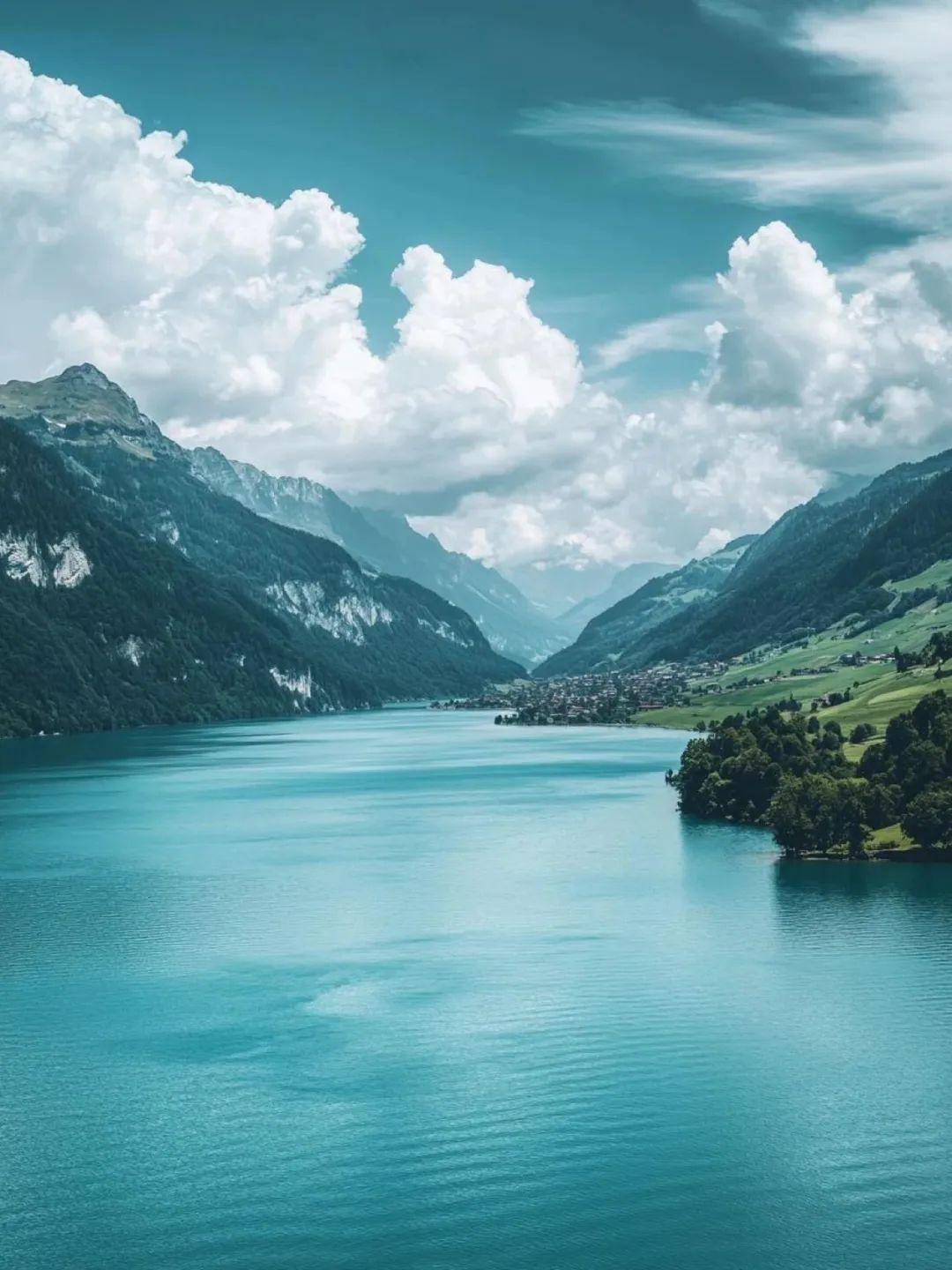 遇到一个高三的学生家长，竟然还跟我讨论一节课是1000还是1200的问题