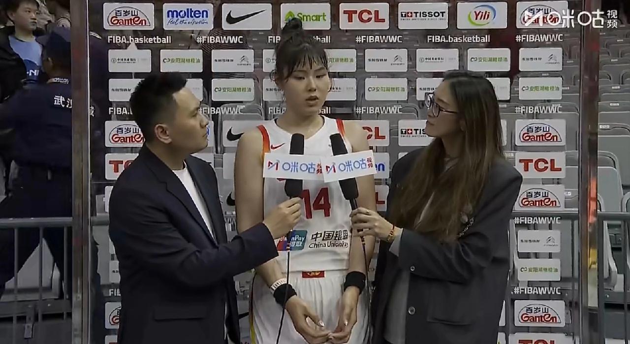 给力！李月汝21分11篮板，荣膺MVP！赛后：就是回来帮助国家队！对于首战的