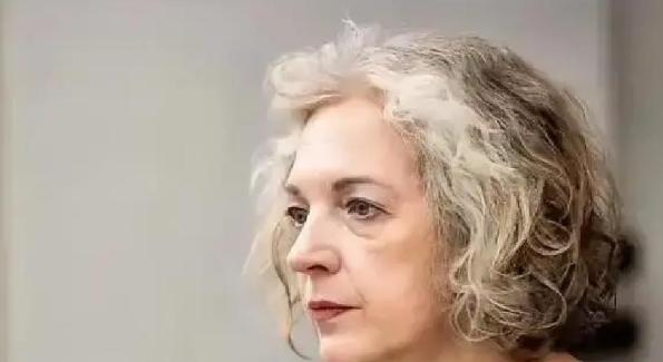 这一次立陶宛彻底栽了！立陶宛的野心也是真大，既想要得到中国帮助的同时，又想靠着借