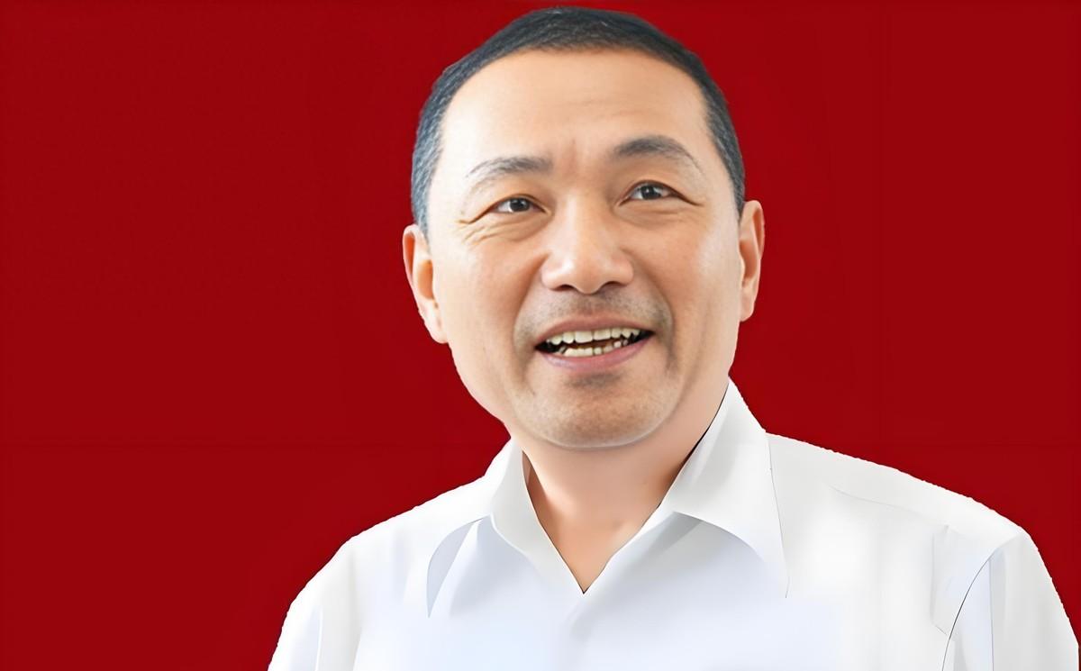 4月17日，台湾政坛传来一个足以载入史册的消息，一份最新的民调数据像重锤一样，砸