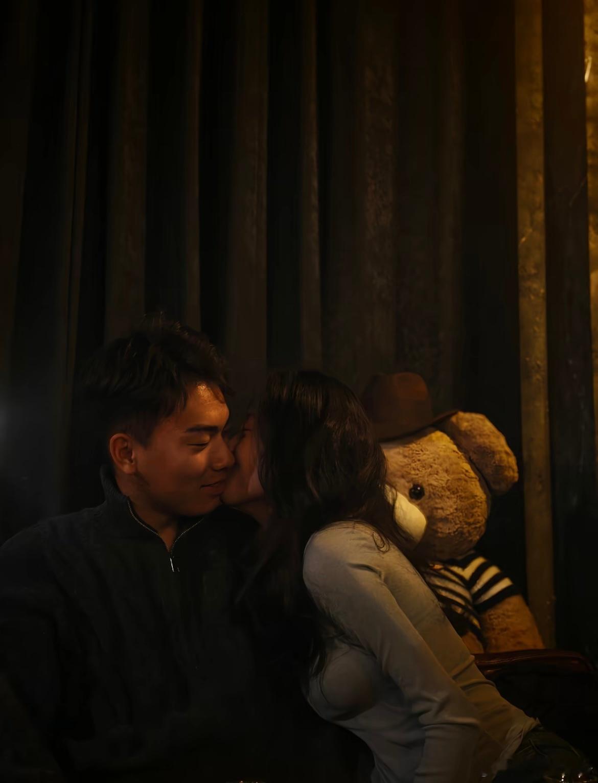 找一个人惺惺相惜找一颗心心心相印