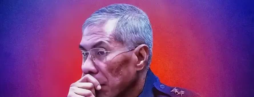 成也萧何，败也萧何！菲律宾警察长托雷3个月之前接到了命令升为警察总长。这时候，马