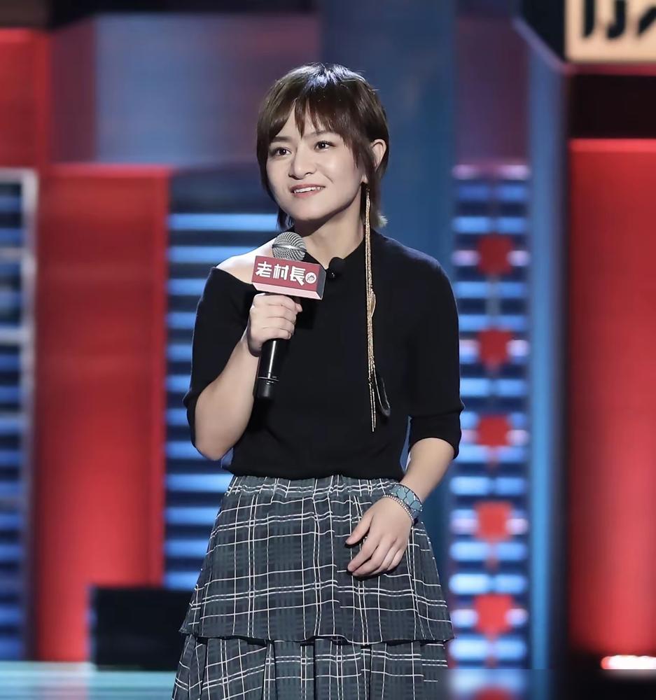 三代离婚，你以为是家族魔咒？我告诉你，这是她手里最硬的通货。她根本不是在自愈