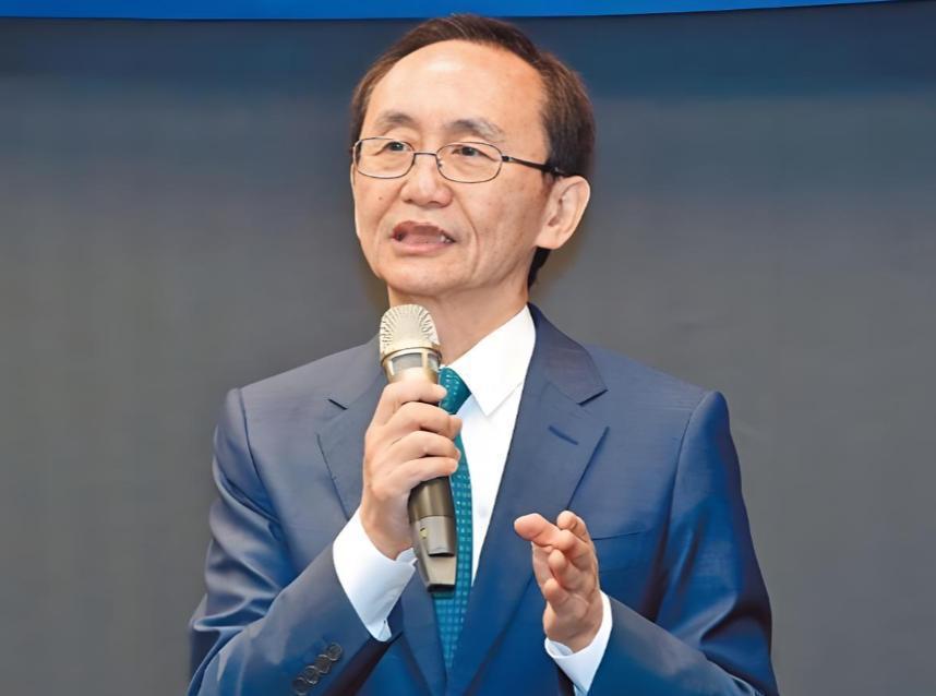 吴子嘉当众揭穿：大陆对岛内某些人，早已不抱幻想。5月17日，台湾《美丽