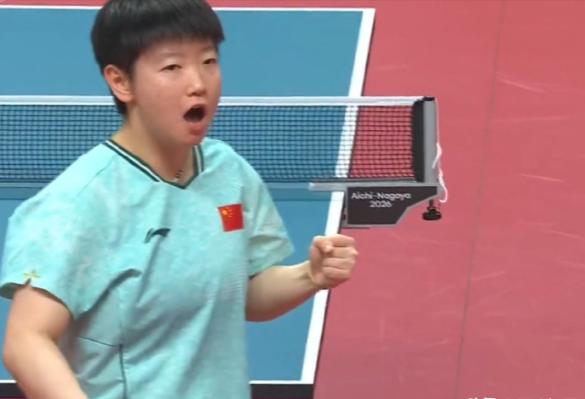 笑死我了！亚运会的女团决赛由国乒VS日乒首盘，早田希娜1:3不敌孙颖莎，输球的早