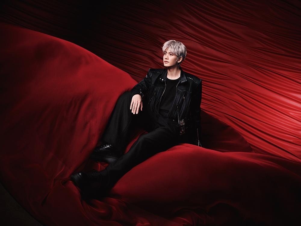 任嘉伦任嘉伦新专辑37单枪匹马任嘉伦nba马力全开听着新专辑入睡，谁懂这句话的