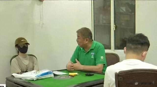 浙江嘉兴，一男子连结婚钱都出不起，却娶了个一心跟着他，娘家到搭钱的漂亮姑娘。可男