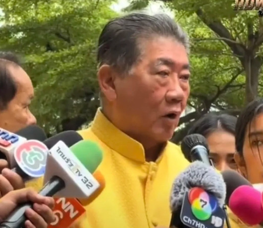 《柬泰突发事件》柬埔寨于7月30日凌晨对泰国重新控制的茄子山地区发动进攻。此