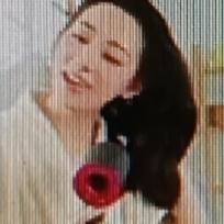 “早上洗头灭阳气，晚上洗头生湿气”这说法挺火，但真相是洗对才关键。早上刚醒，毛