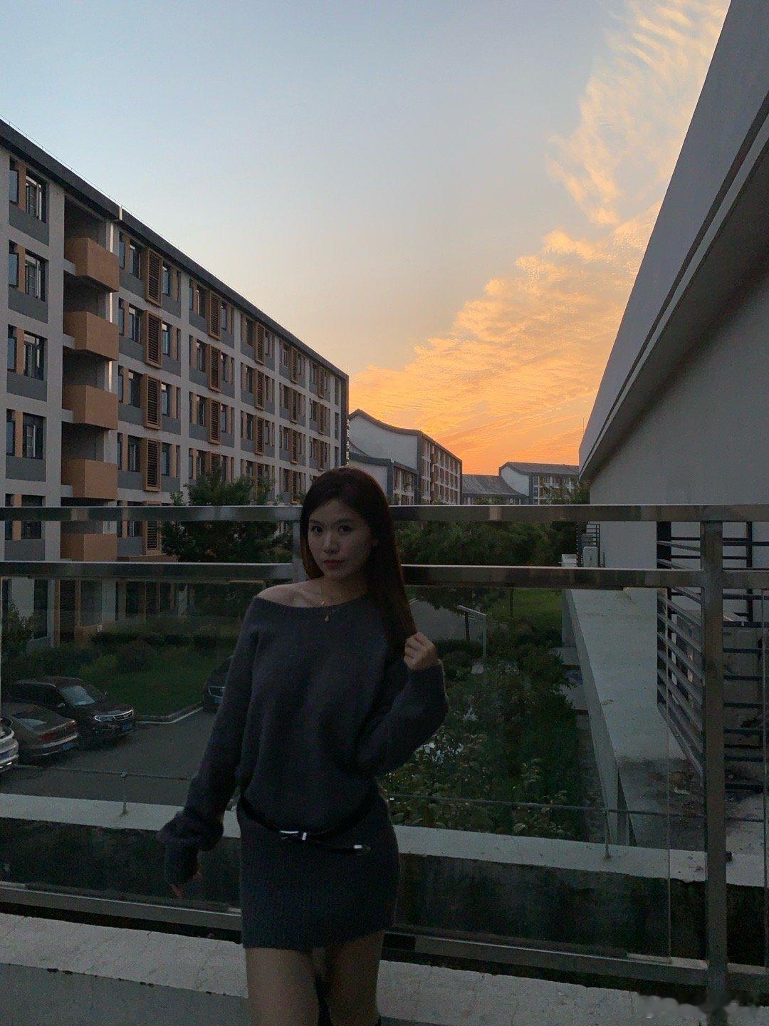 🌄​​​