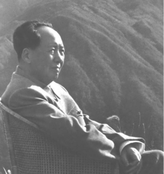 1976年，在生命的最后24小时，毛主席向中央提出：想回韶山滴水洞！1976年
