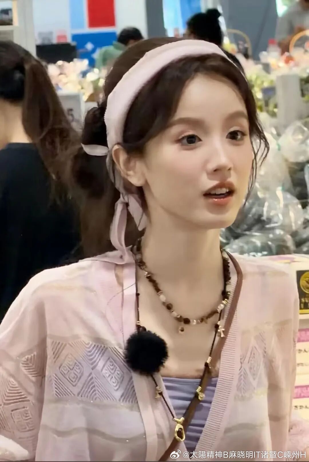 张雅琪qi  近期《中餐厅》中的张雅琪引发了很大的争议！ 她这个人堪称...
