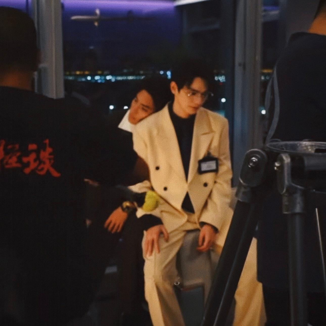 过分依赖哥哥是小狗的错吗