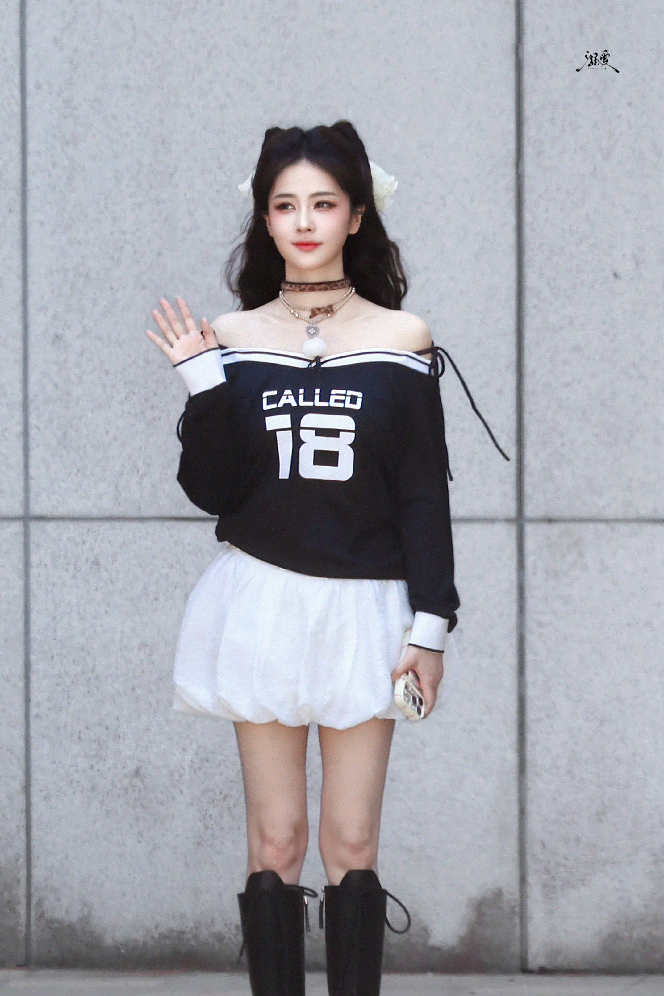 神奇，白鹿真的很像猫，尤其像布偶，又仙又欲。奔跑吧这次猫塑路透，完完全全美到心巴