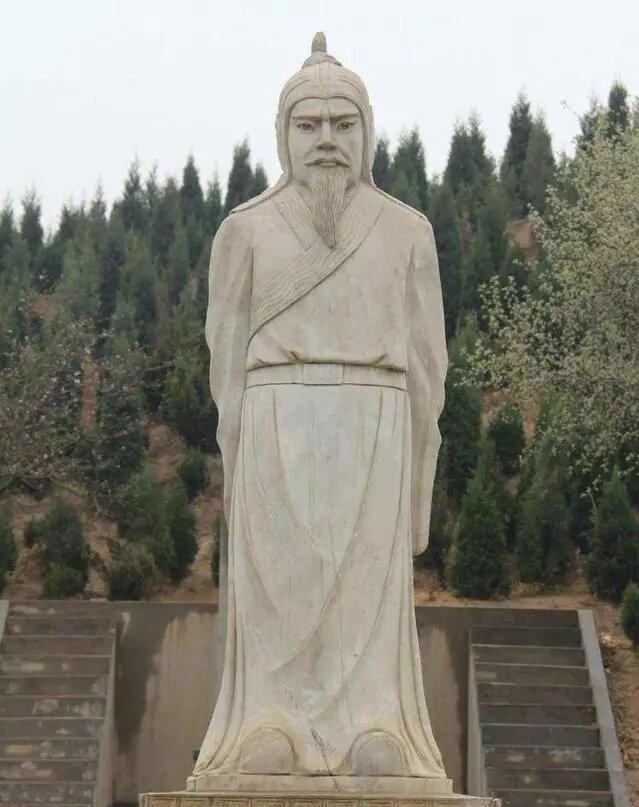 公元前143年，汉景帝在宫中设宴，邀请了托病辞职的周亚夫，周亚夫见没有给他筷子，
