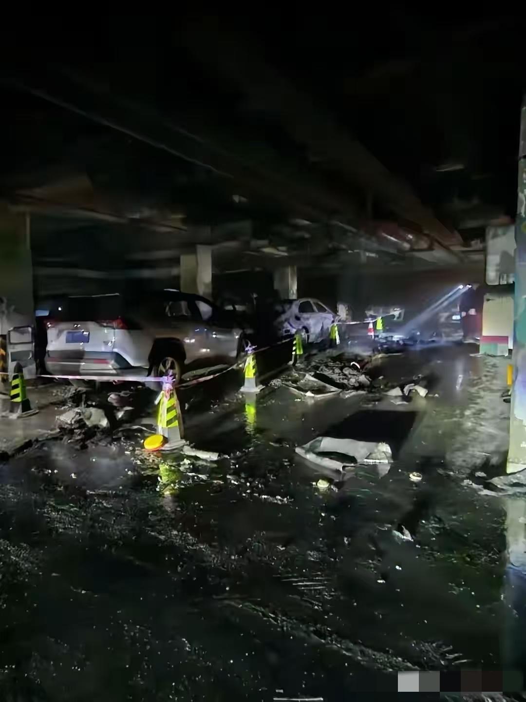 济南恒大地下车库的一场大火，让新能源汽车再一次进入了风口浪尖。我们不是说反对新