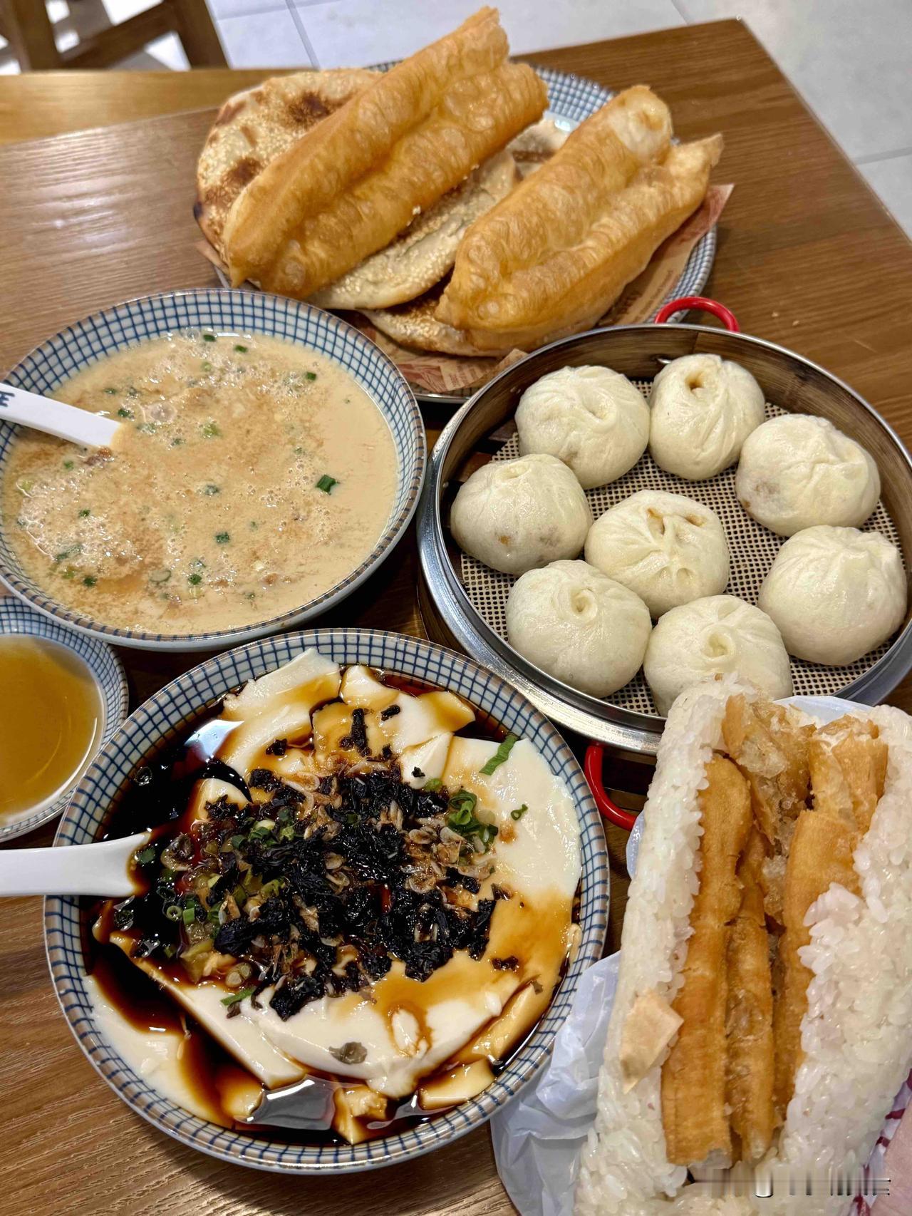 一顿4根油条一碗胡辣汤，直接吃出三高，身体彻底扛不住吃了三十多年的拌面拉条子