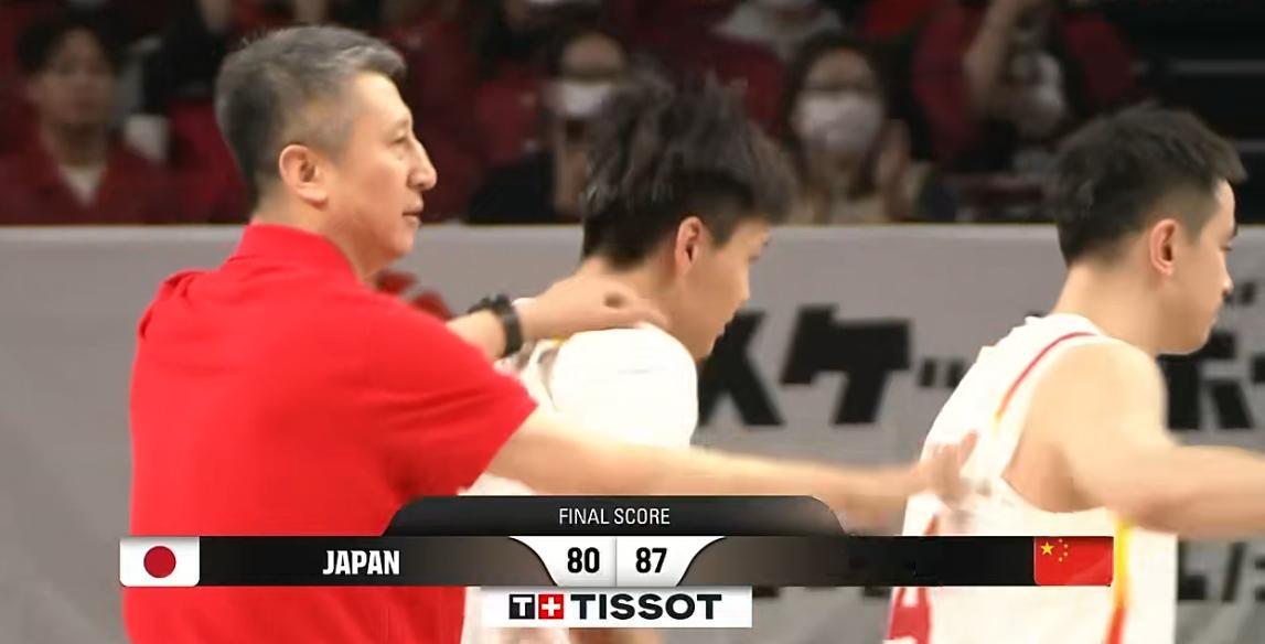 拿下！！世预赛中国男篮87-80逆转日本男篮！！上半场打完落后14分！第三节开局