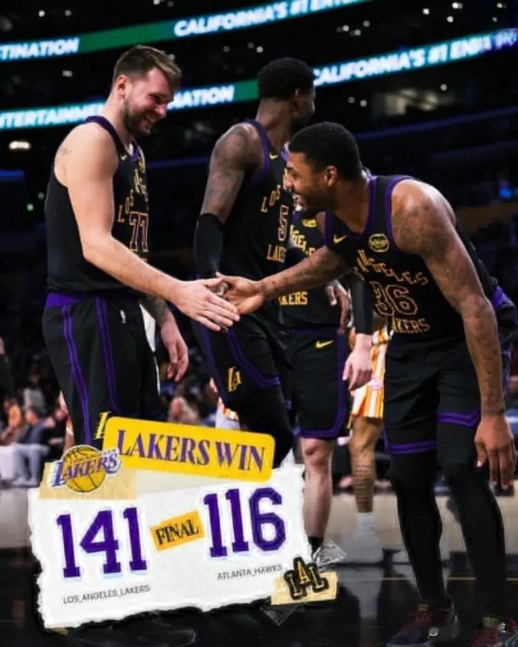 我真为湖人巨星詹姆斯抱打不平！在今天湖人主场以141：116大胜老鹰的比赛中，詹