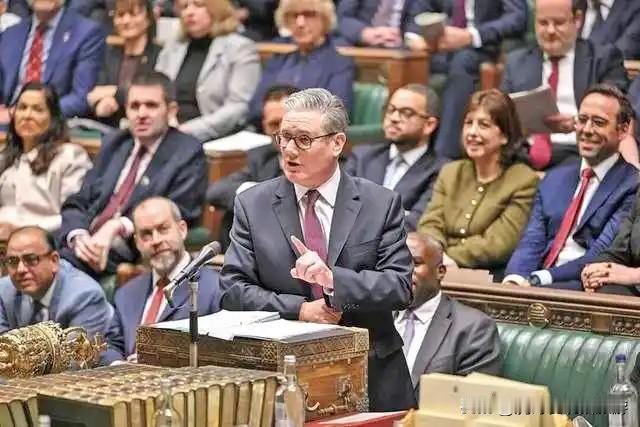 英国首相带豪华团队高调访华，中方却连访问行程都没有公布，这是为什么？时隔八年