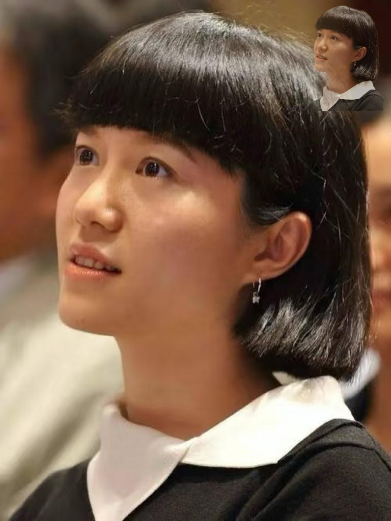 仔细研究了下不知道大家发现没原来与杨振宁先生相伴的20余年里，翁帆