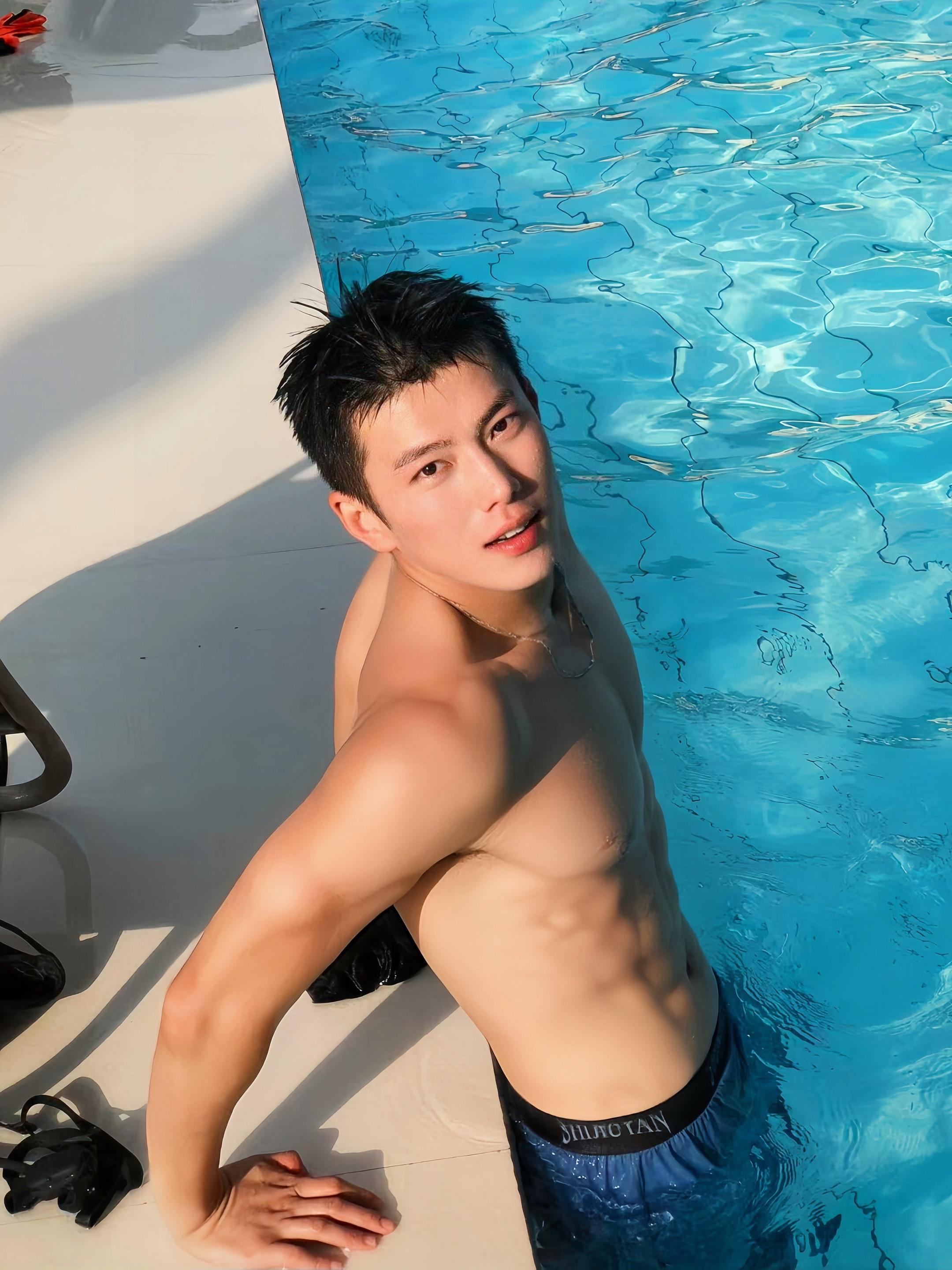 属于我们的盛夏