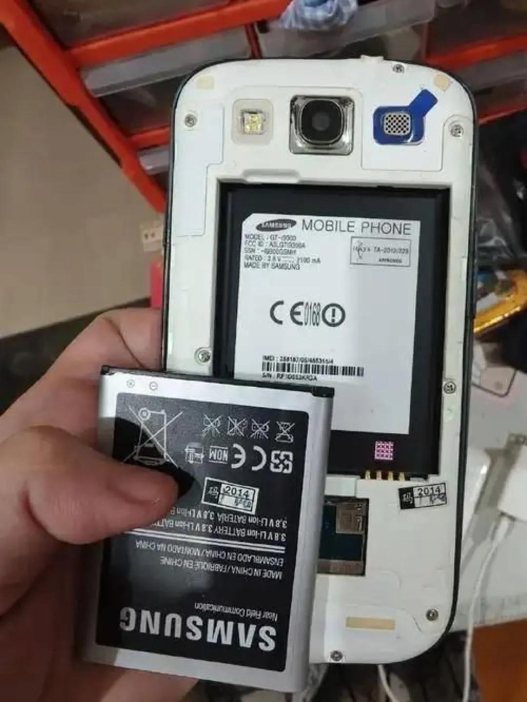 还有十个月，全球智能手机市场将迎来一场史无前例的大地震！十个月后，在欧洲买手